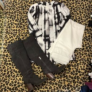 Chicos black and white thigh length jacket